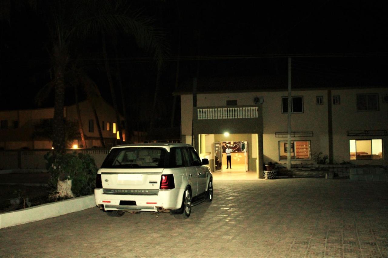 Badala Park Hotel โกตู ภายนอก รูปภาพ