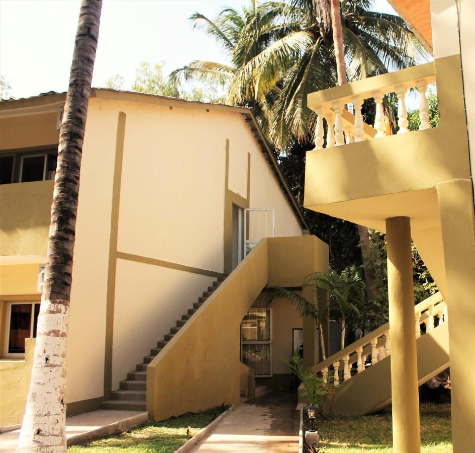 Badala Park Hotel โกตู ภายนอก รูปภาพ